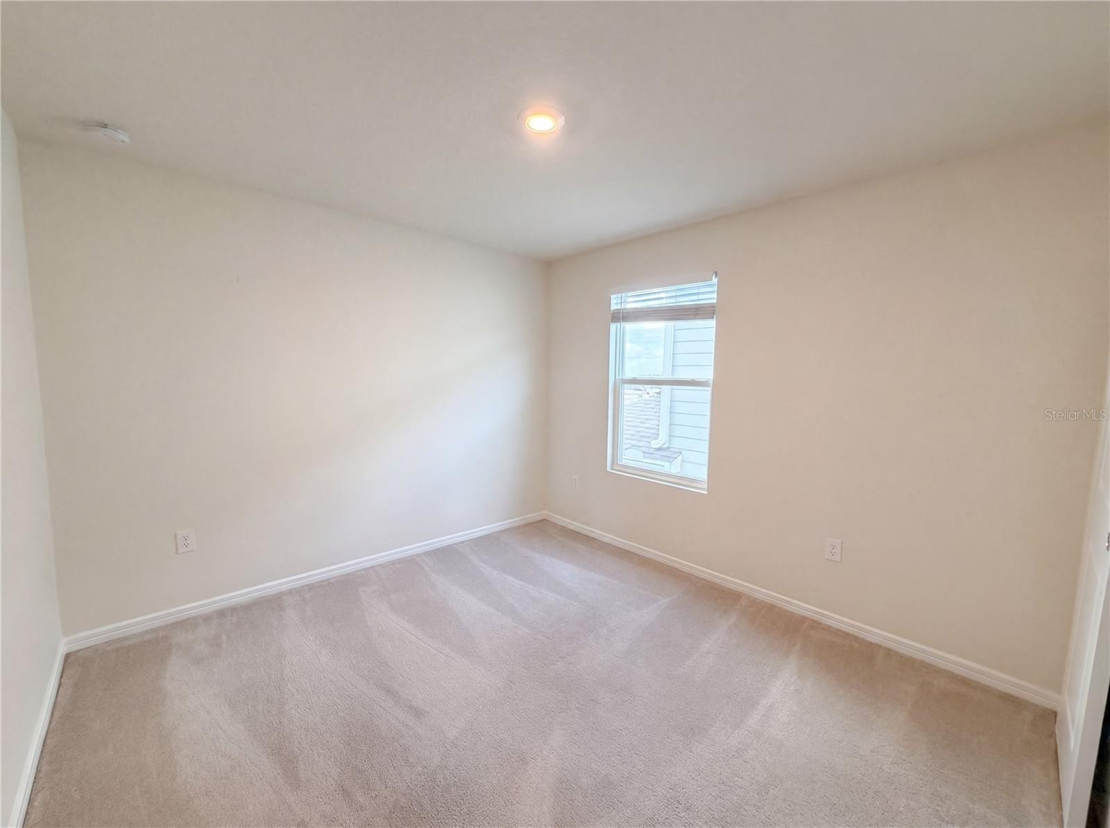 7768 Syracuse Dr Property Photo 14