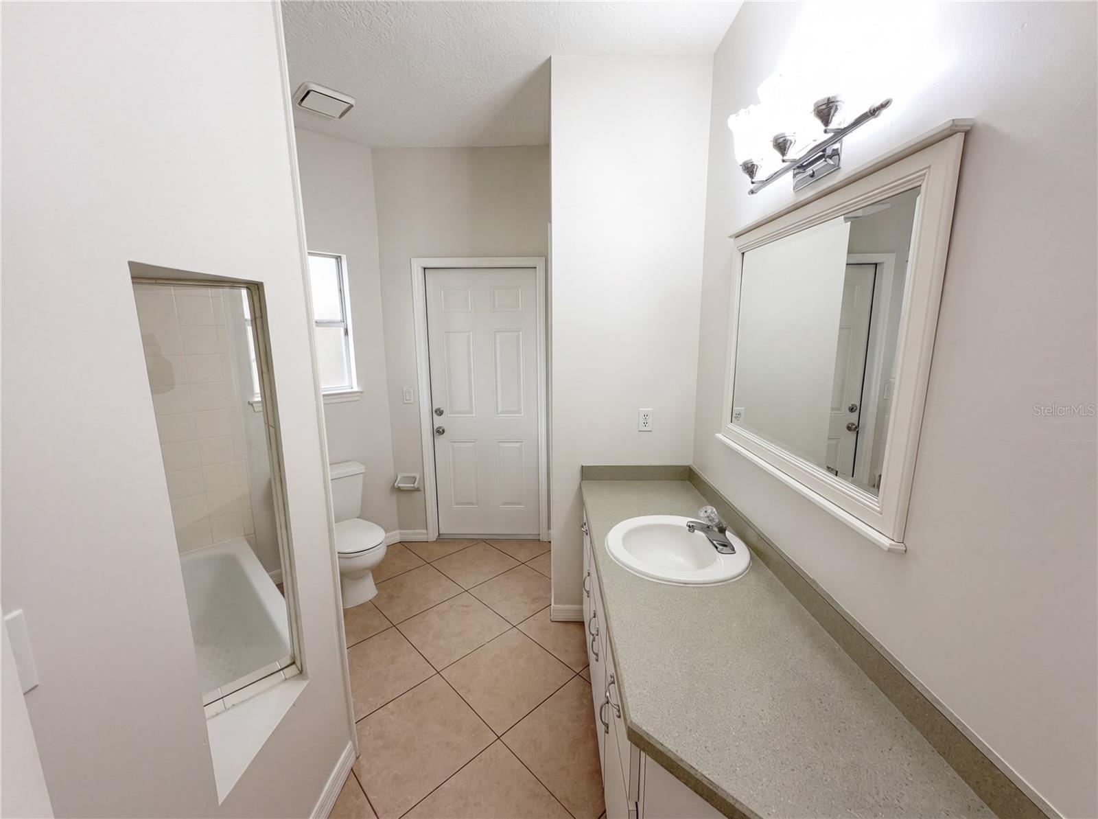 680 Macglenross Dr Property Photo 21