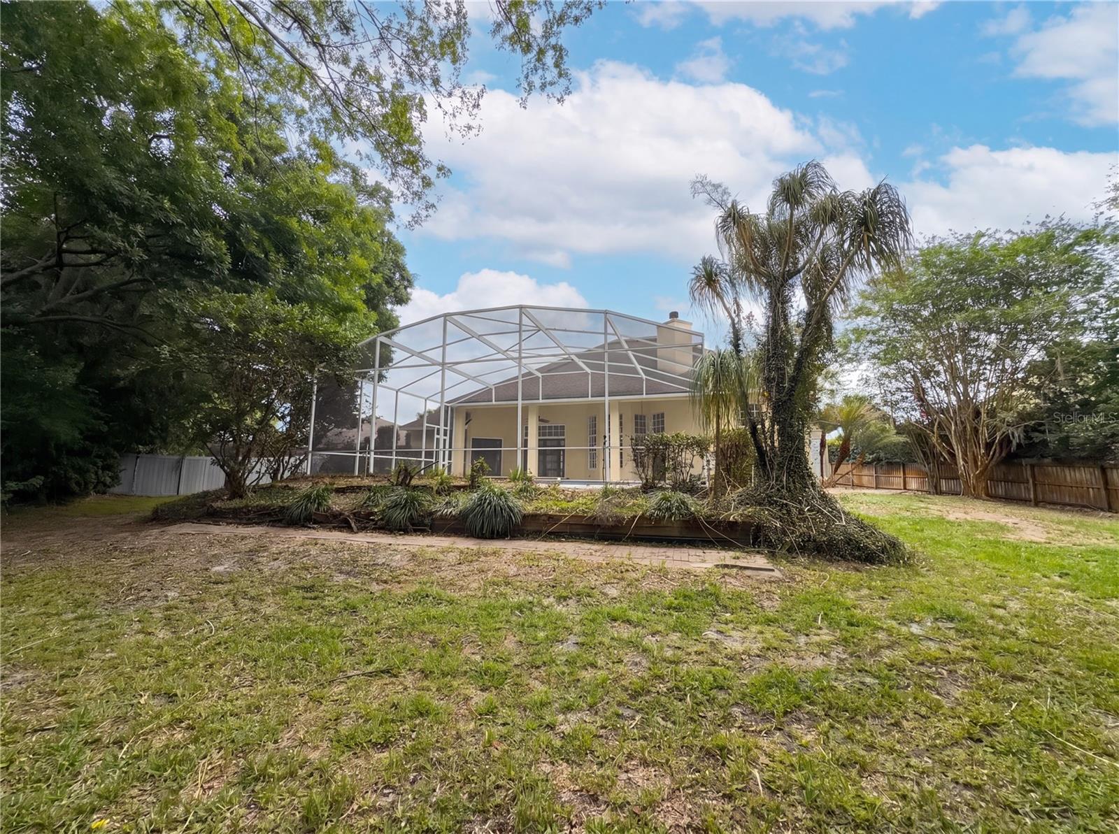 680 Macglenross Dr Property Photo 27