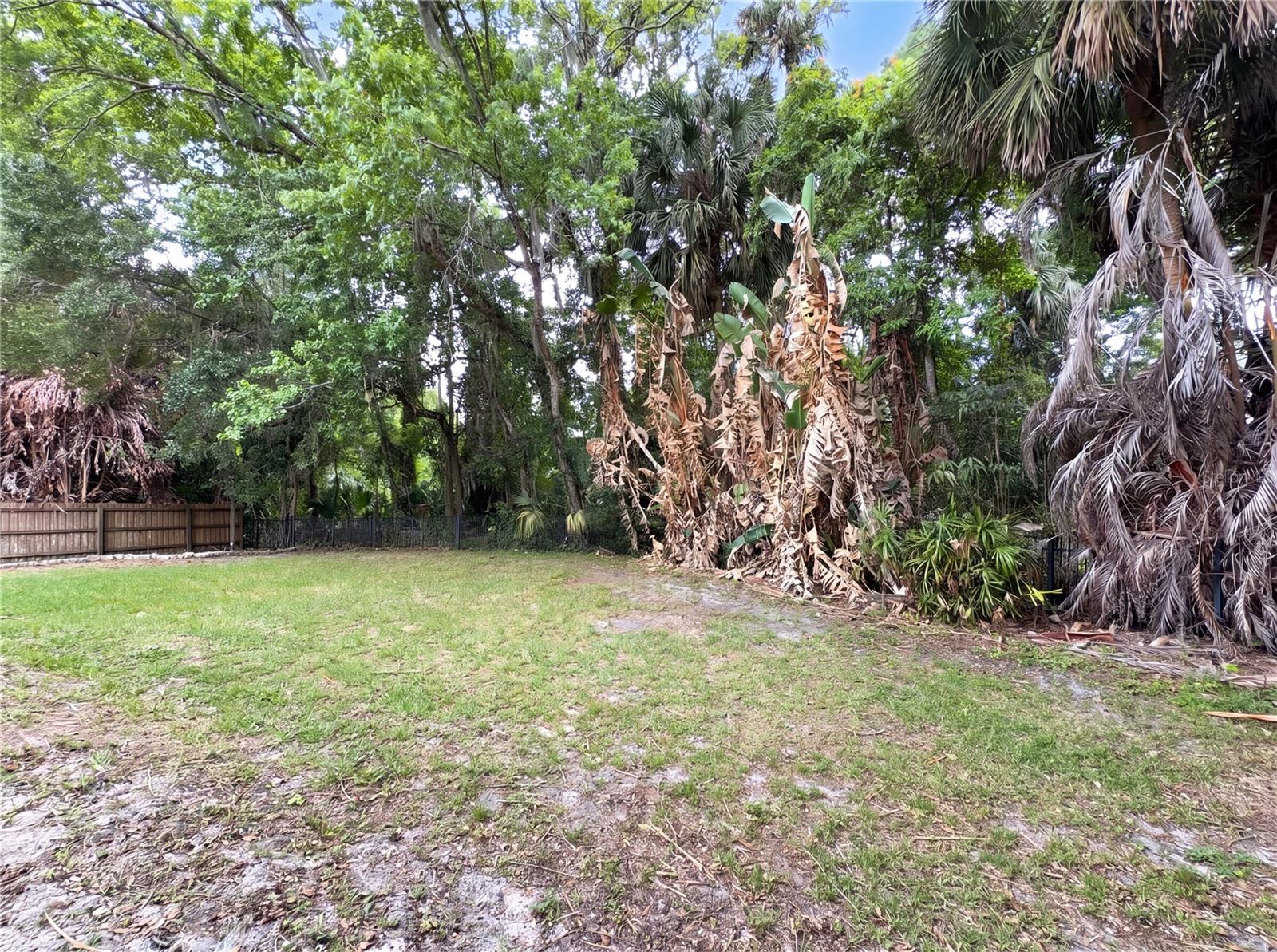 680 Macglenross Dr Property Photo 28