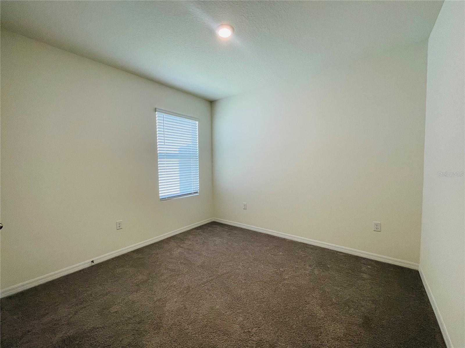 17043 Oval Rum Dr Property Photo 11