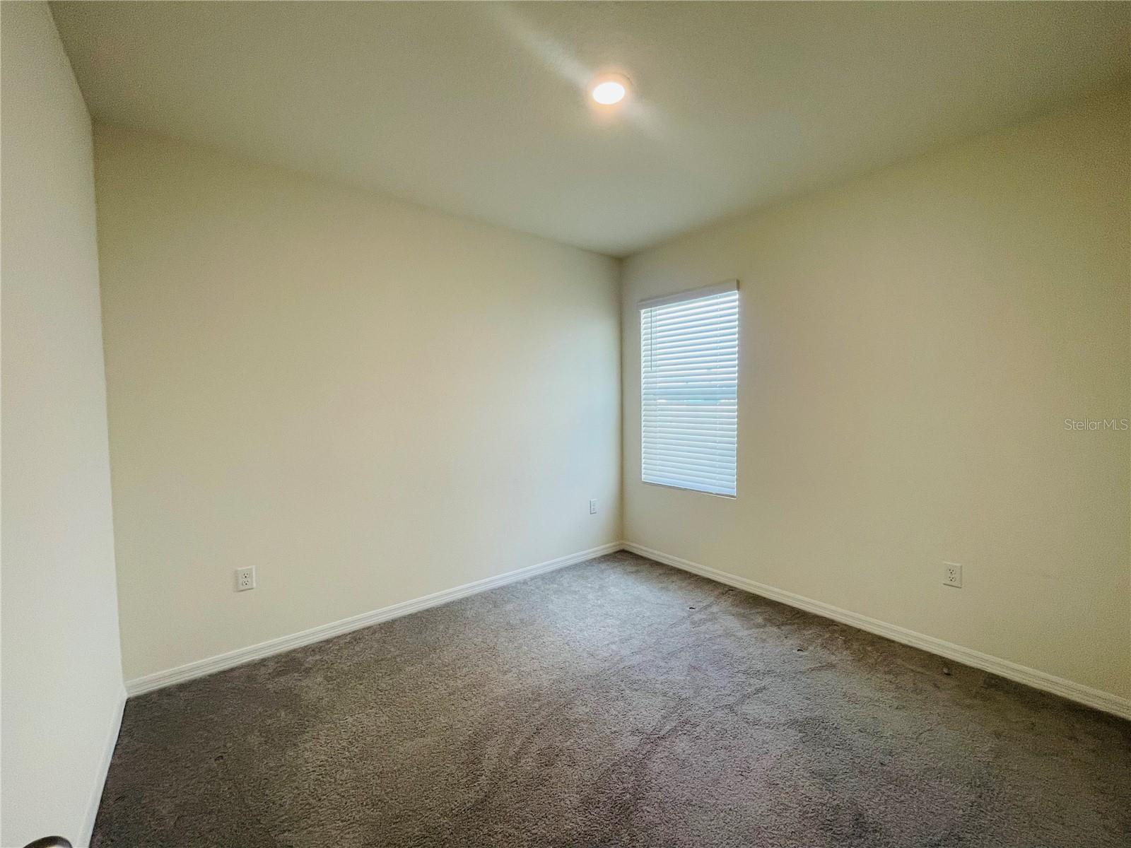 17043 Oval Rum Dr Property Photo 12