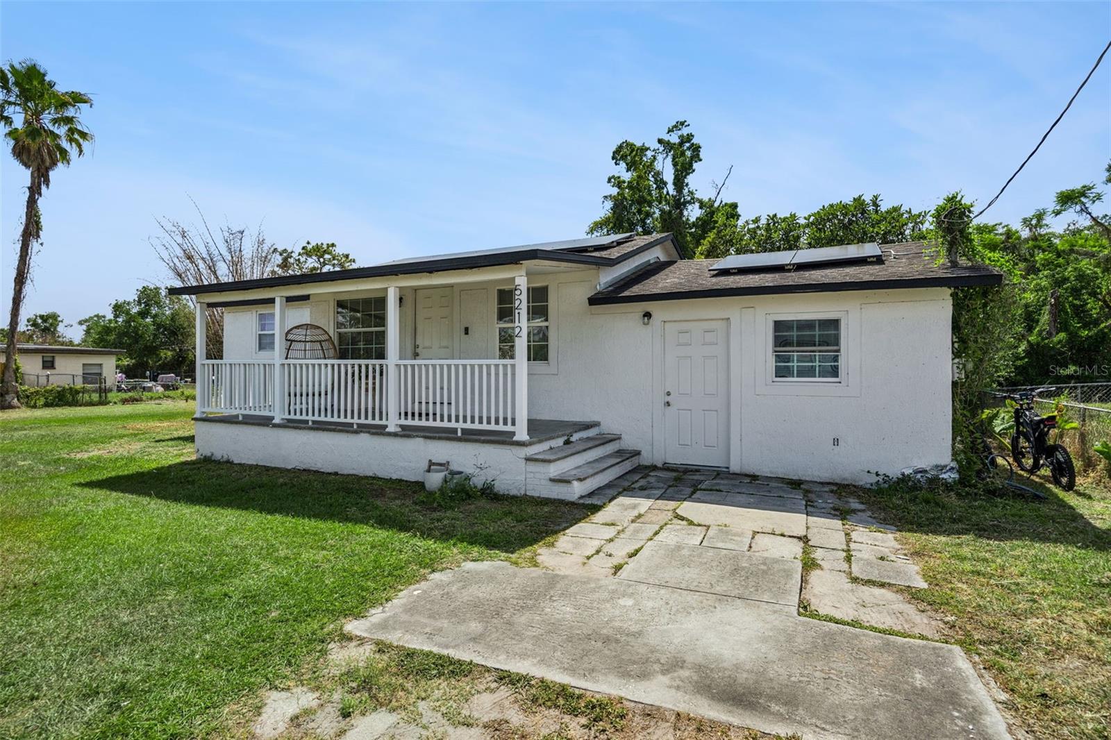5212 Aloha St Property Photo 1