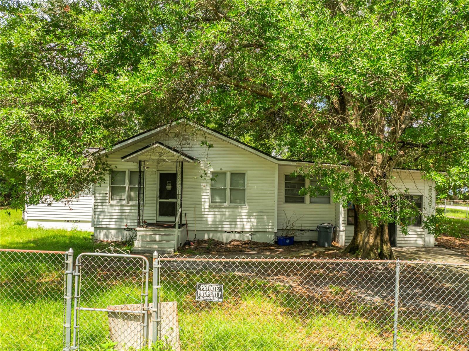 2536 MAGNOLIA AVE