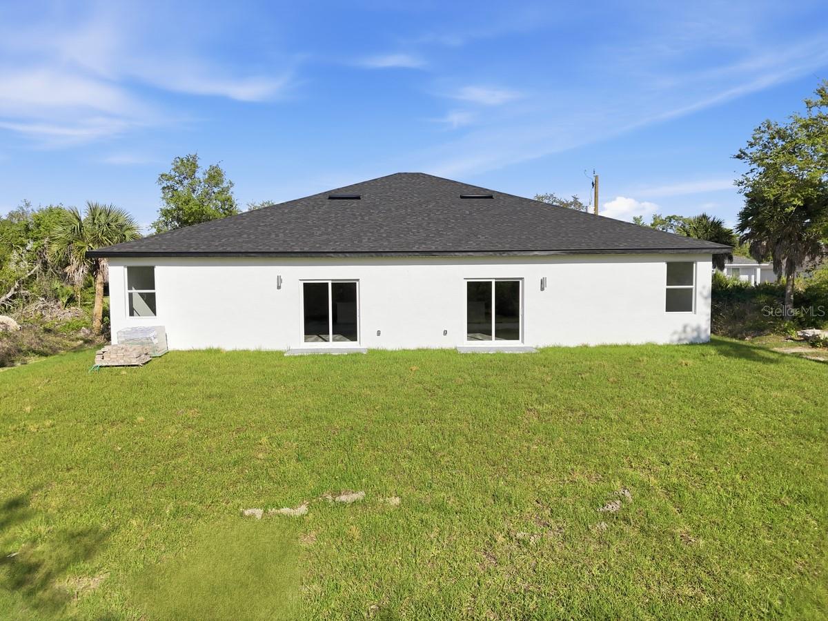 10087 Amicola St Property Photo 12