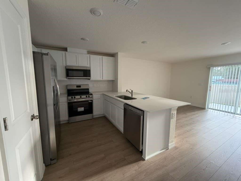 1814 Lindens St Property Photo 4