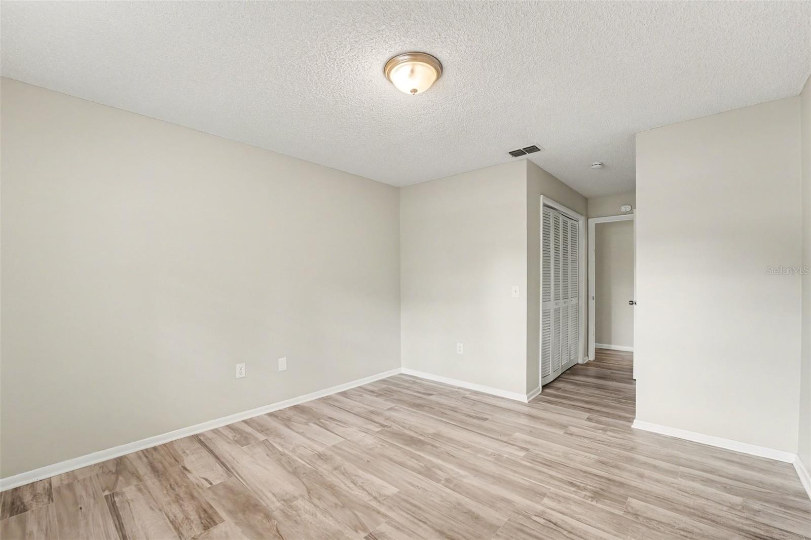 1234 Fairfax N Property Photo 22