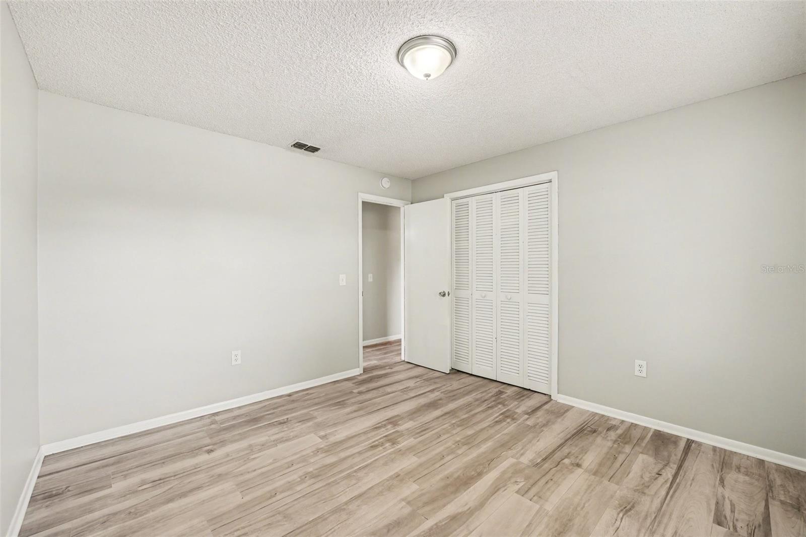 1234 Fairfax N Property Photo 24