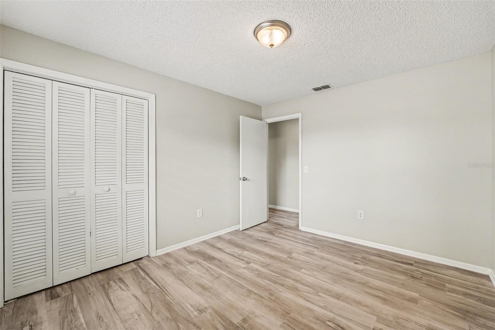 1234 Fairfax N Property Photo 25