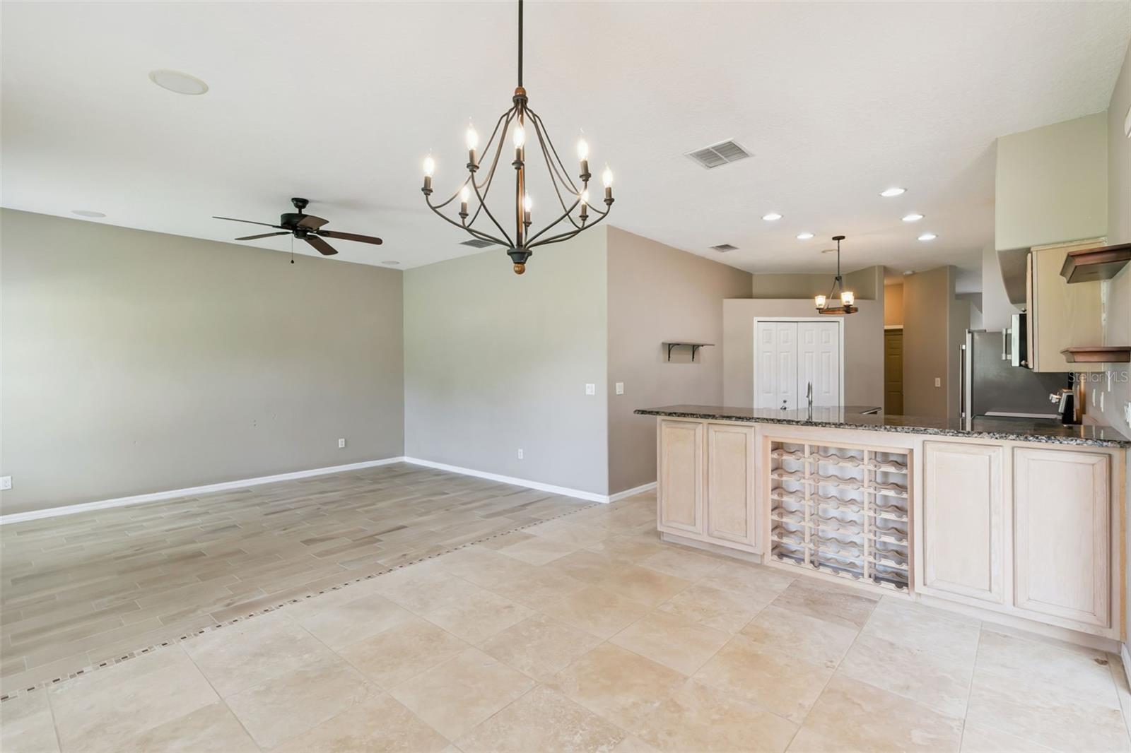 237 Strathmore Cir Property Photo 27
