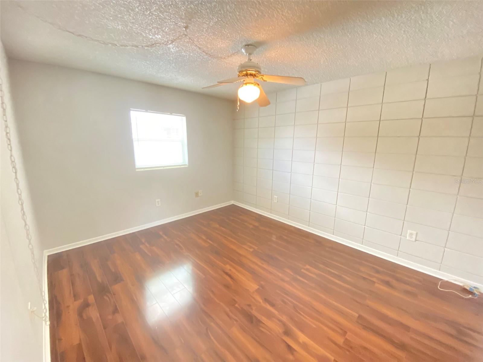 320 Lakeview St #207 Property Photo 12