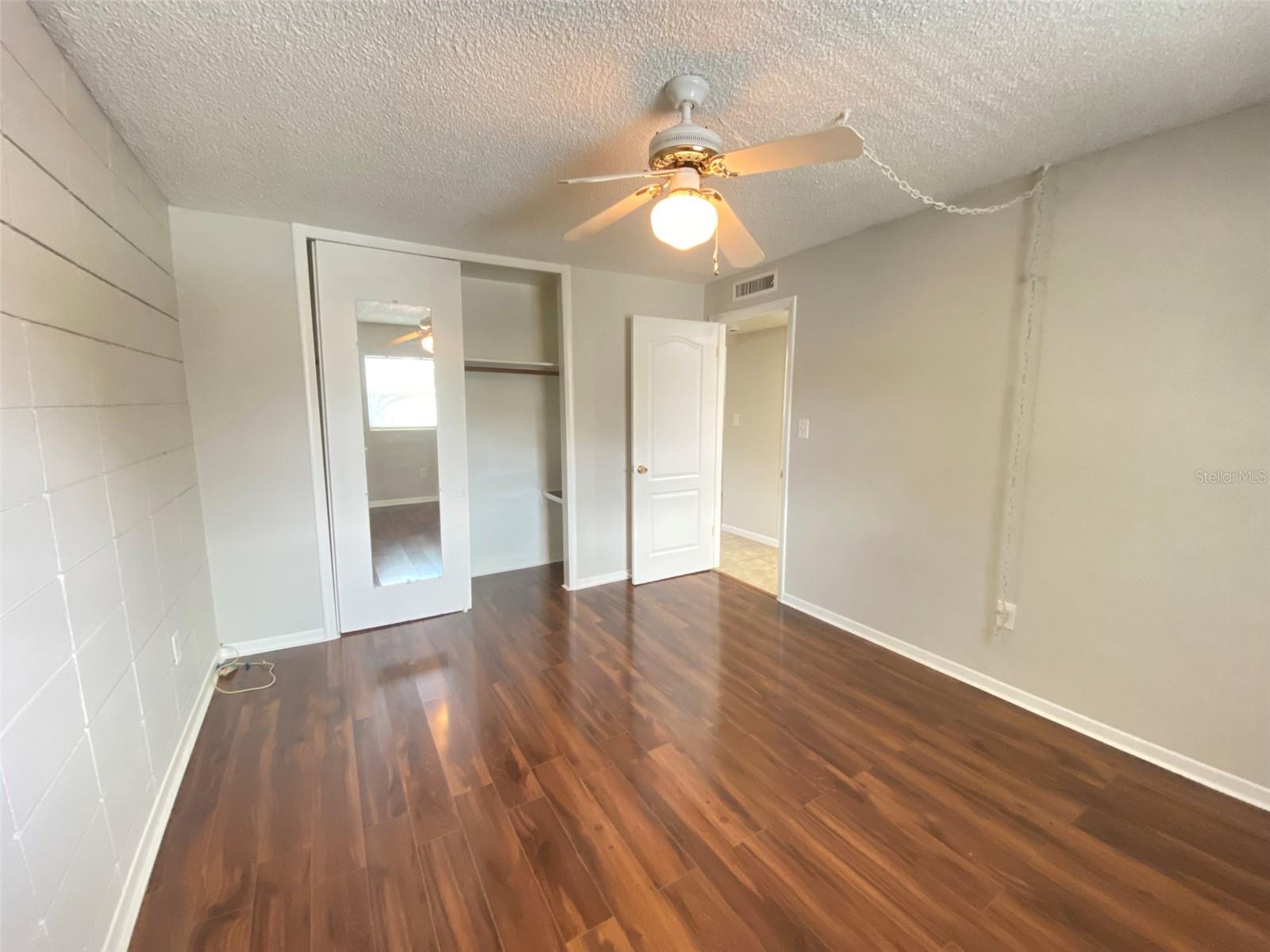 320 Lakeview St #207 Property Photo 14