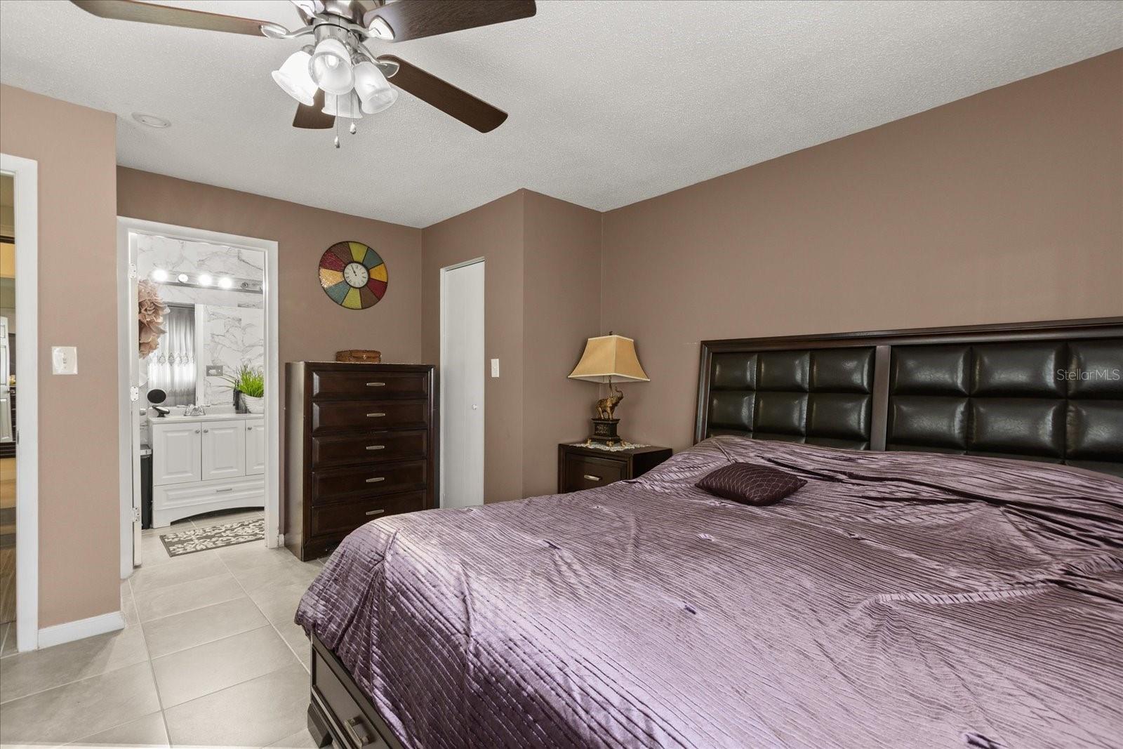 6227 Luzon Dr Property Photo 17