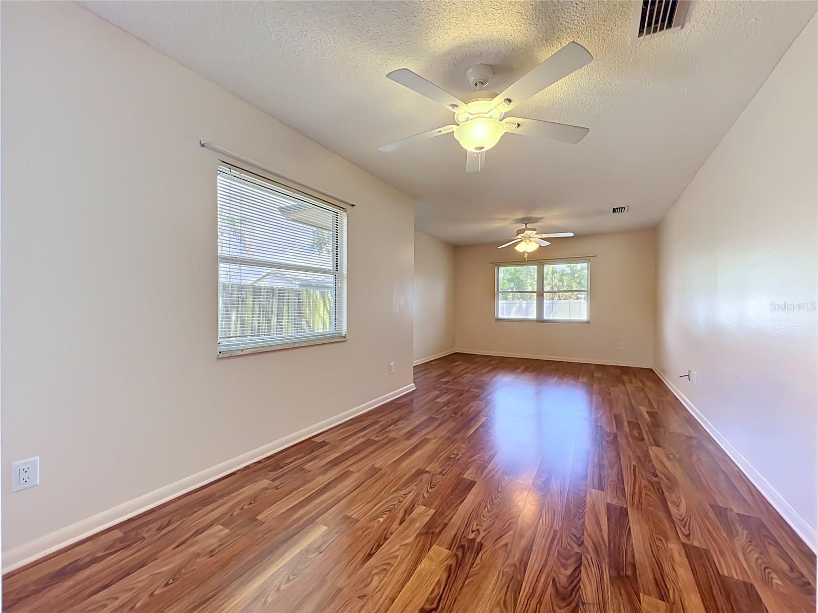105 Cedar Oak Trl Property Photo 48