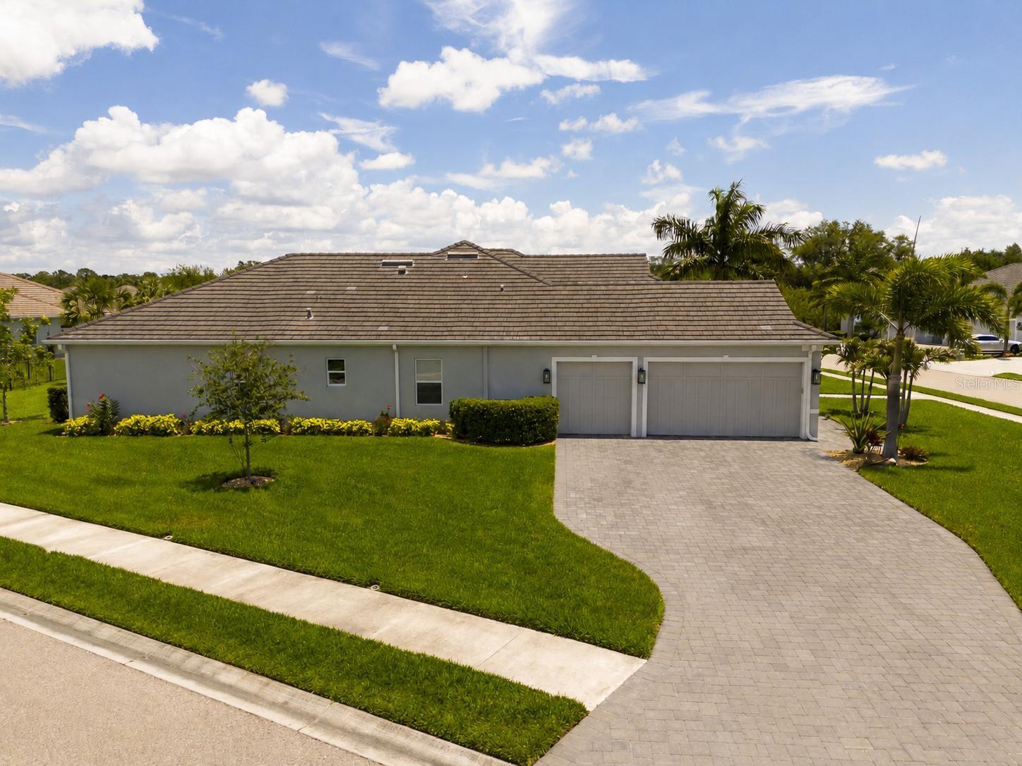 7181 Ryedale Ct Property Photo 48