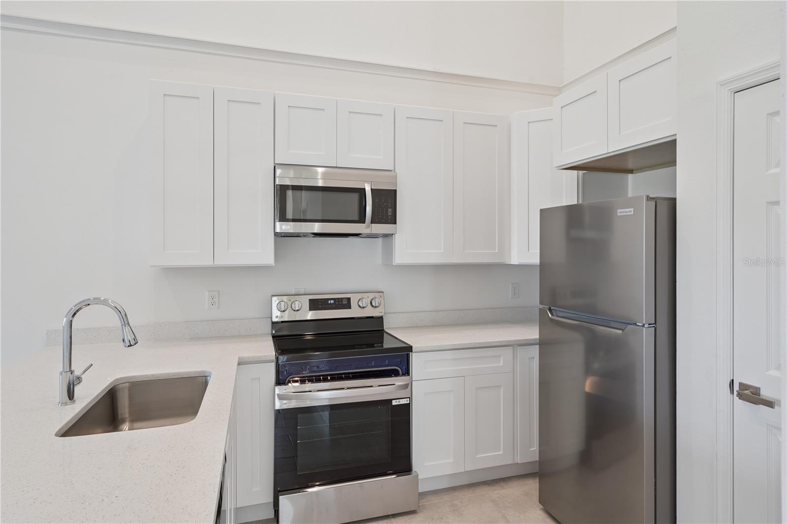 1826 Coriander Dr Property Photo 11