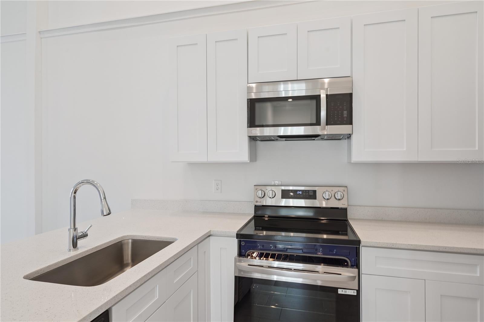 1826 Coriander Dr Property Photo 12