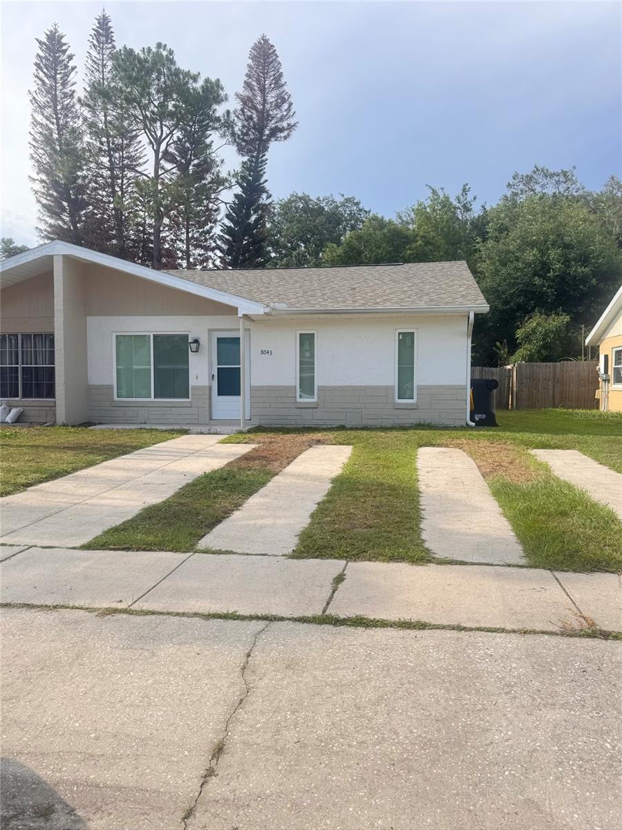 8043 Puffin Dr Property Photo 2