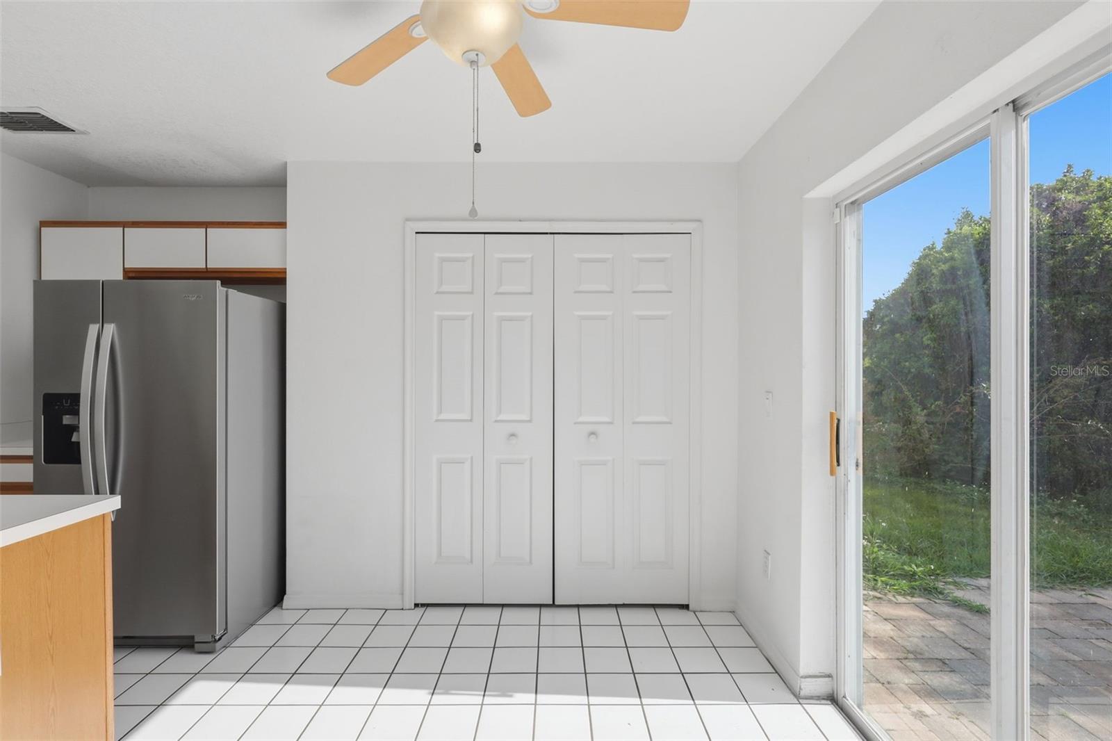 3374 Hamlet Loop Property Photo 22
