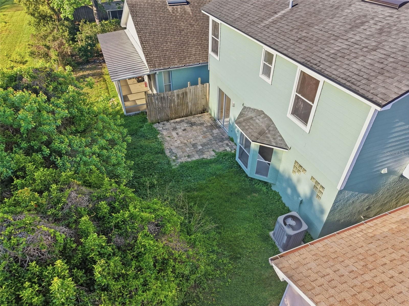 3374 Hamlet Loop Property Photo 39