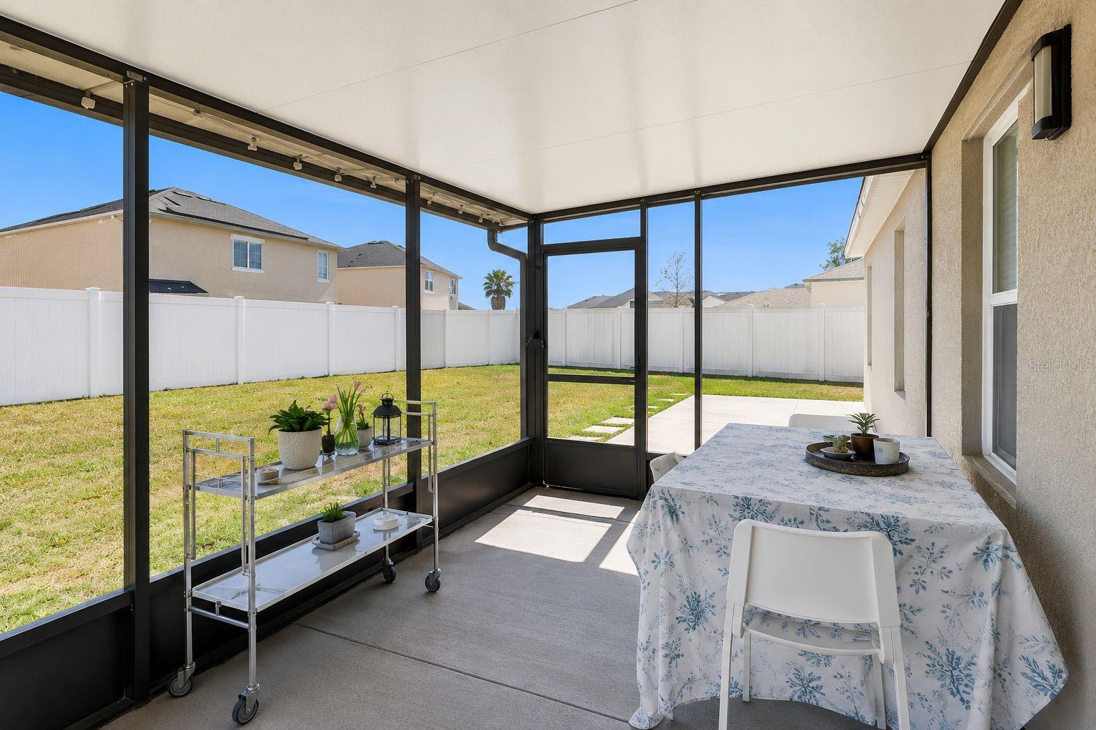 6103 Grey Heron Dr Property Photo 11