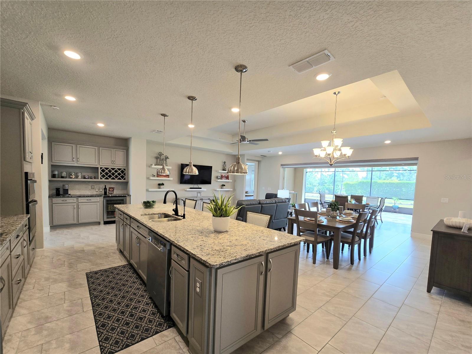 2743 River Creek Ln Property Photo 25