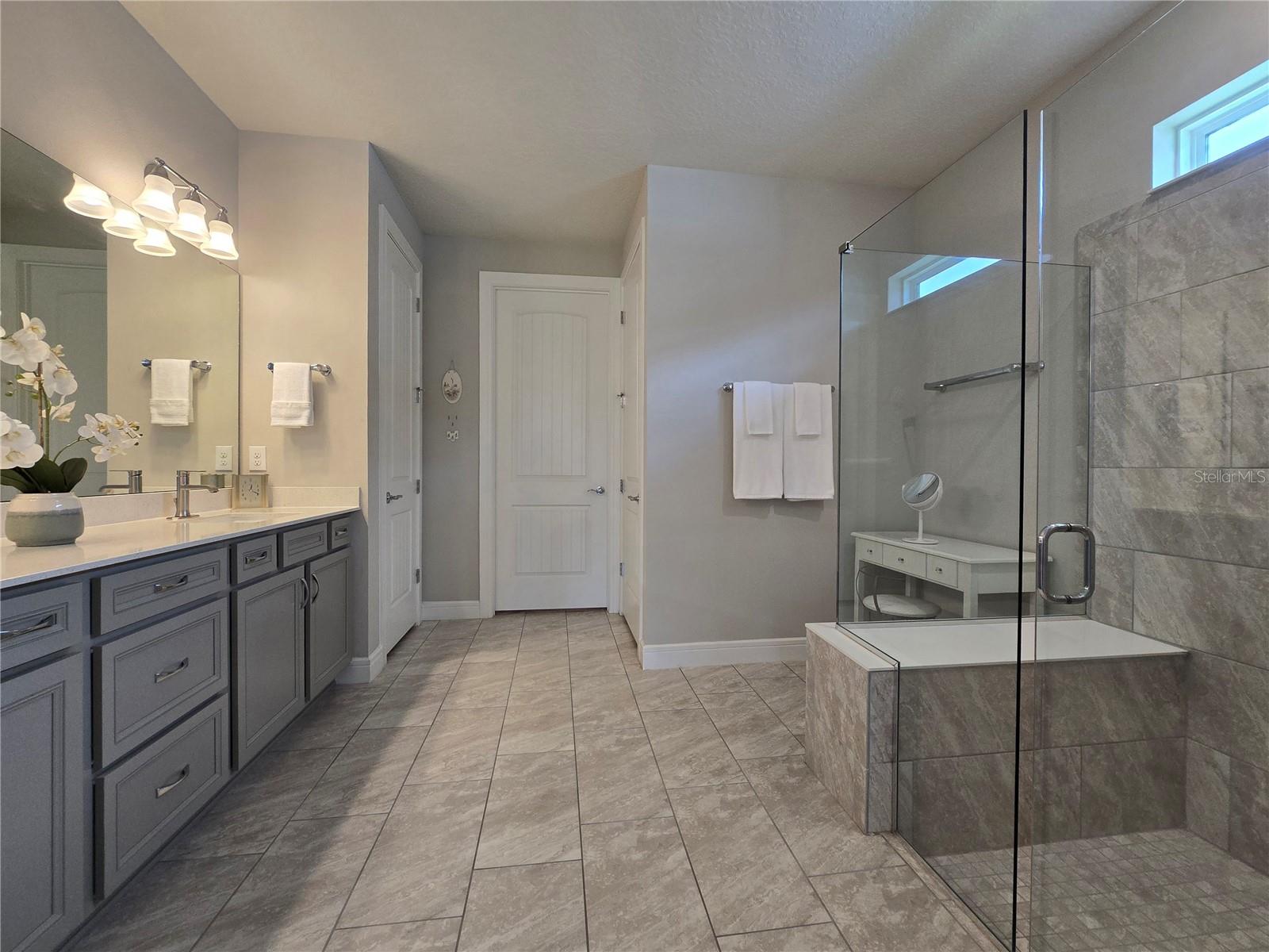 2743 River Creek Ln Property Photo 31