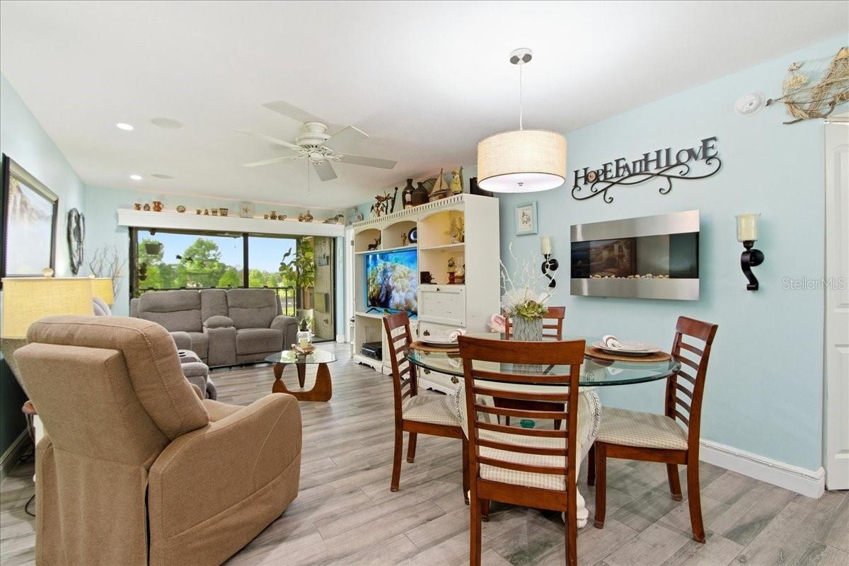 6111 Lake Pointe Dr #202 Property Photo 14