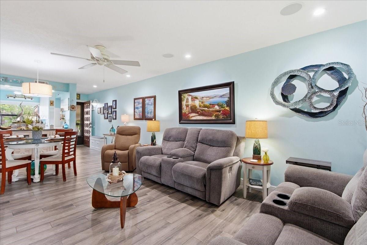 6111 Lake Pointe Dr #202 Property Photo 19