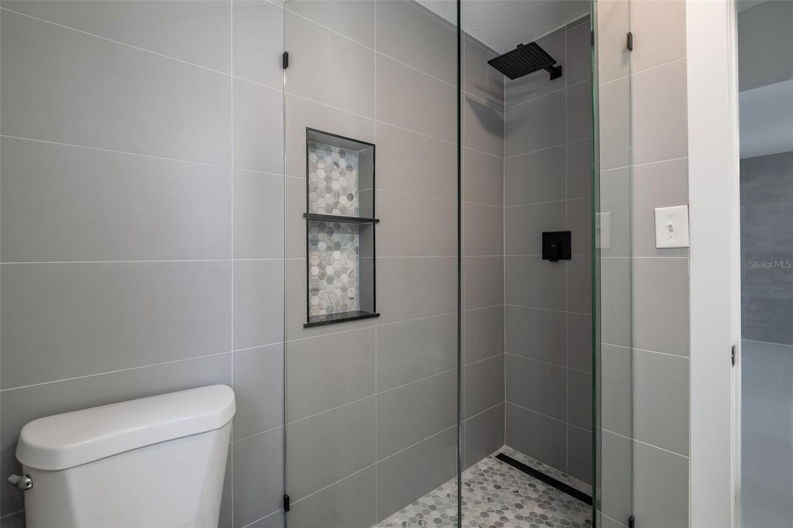 1427 Asher Ln Property Photo 21