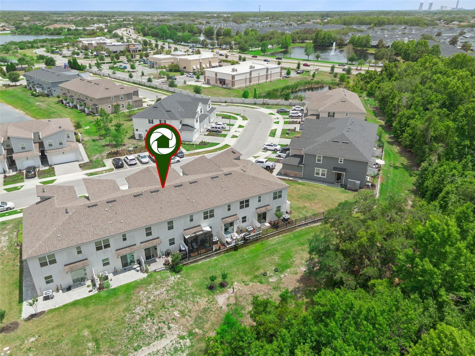 914 Spring Palms Loop Property Photo 32