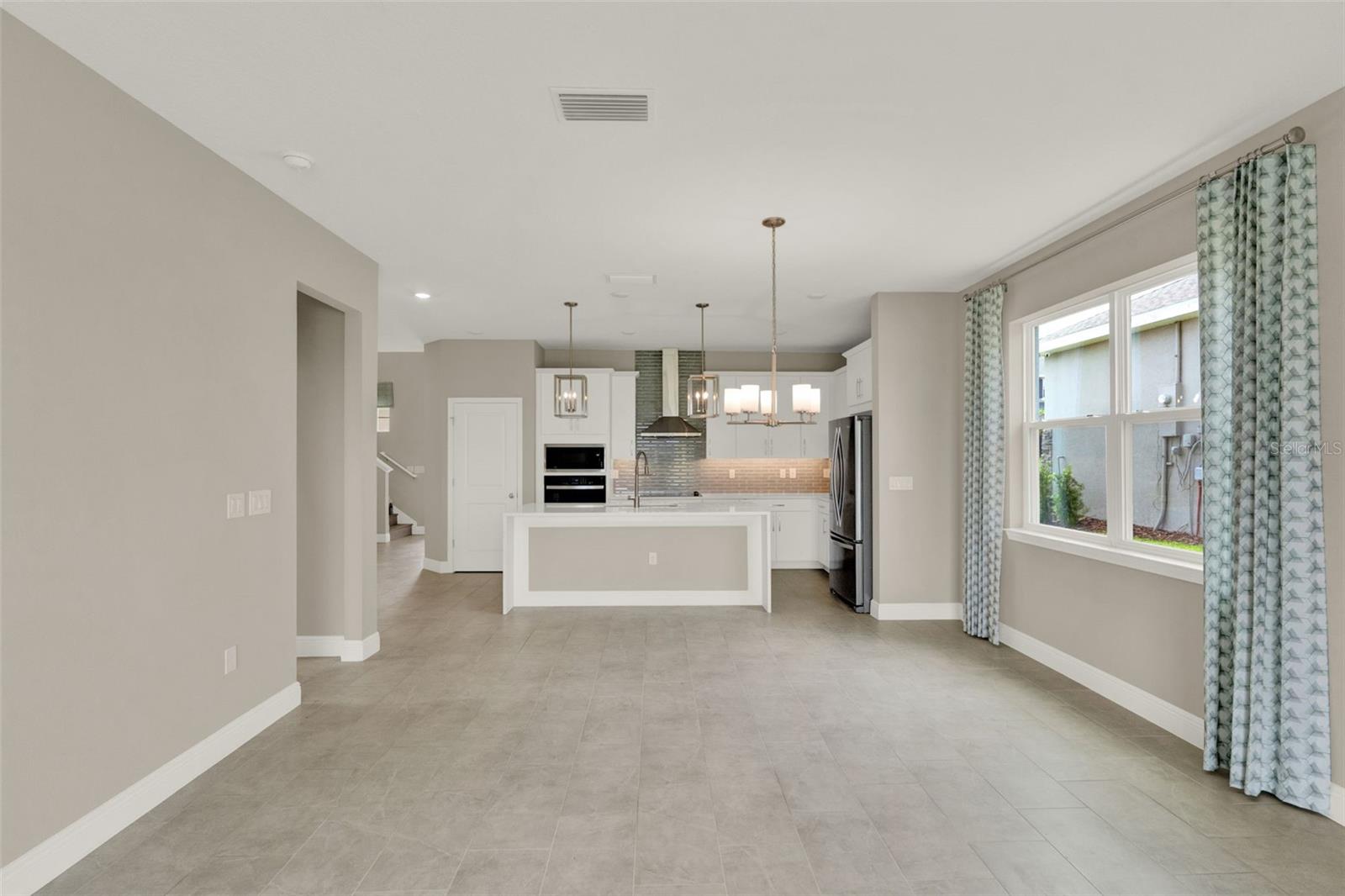 2063 Keystone Pass Blvd Property Photo 6