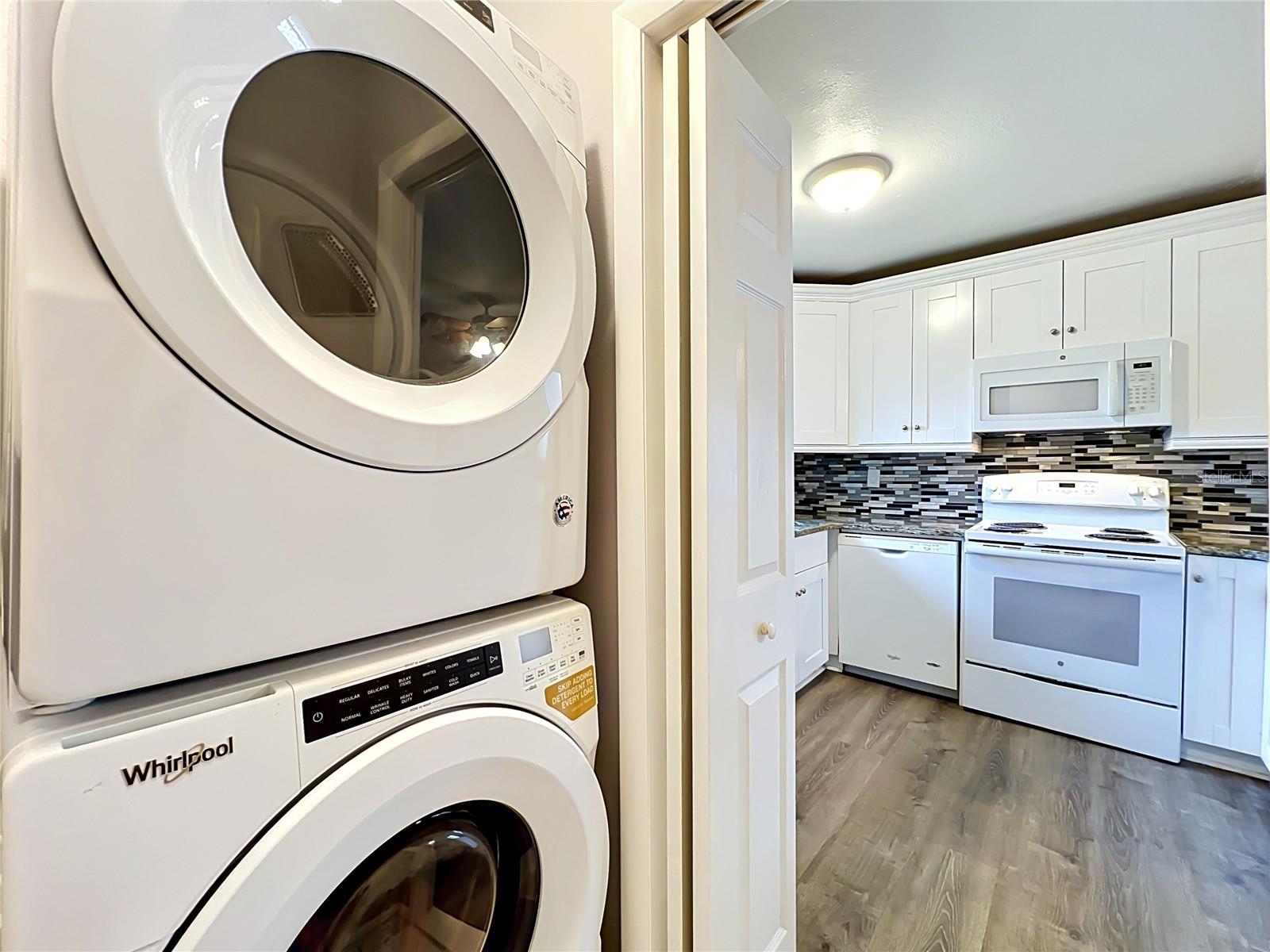 116 Springwood Cir #d Property Photo 11