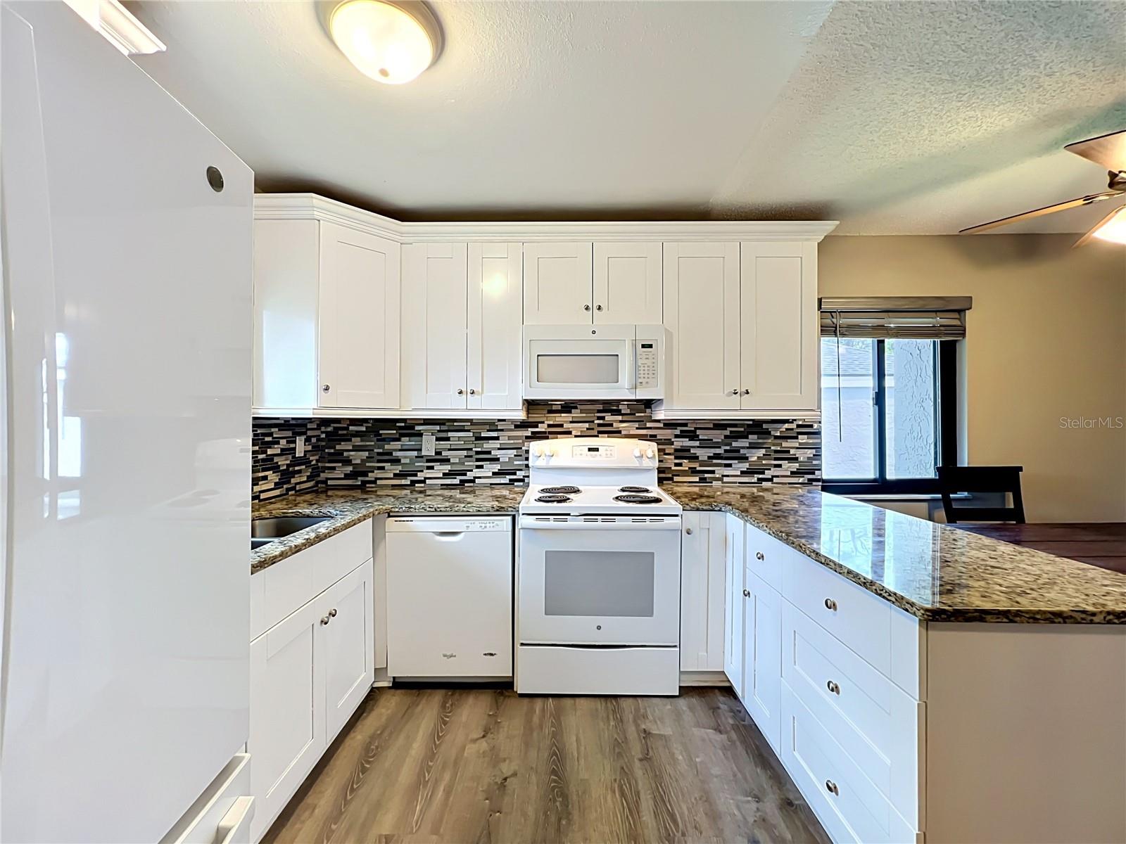 116 Springwood Cir #d Property Photo 14