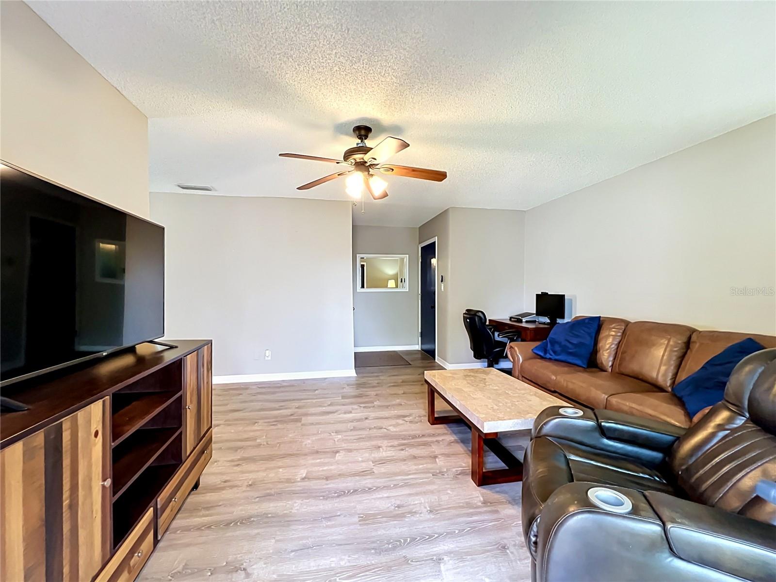 116 Springwood Cir #d Property Photo 26