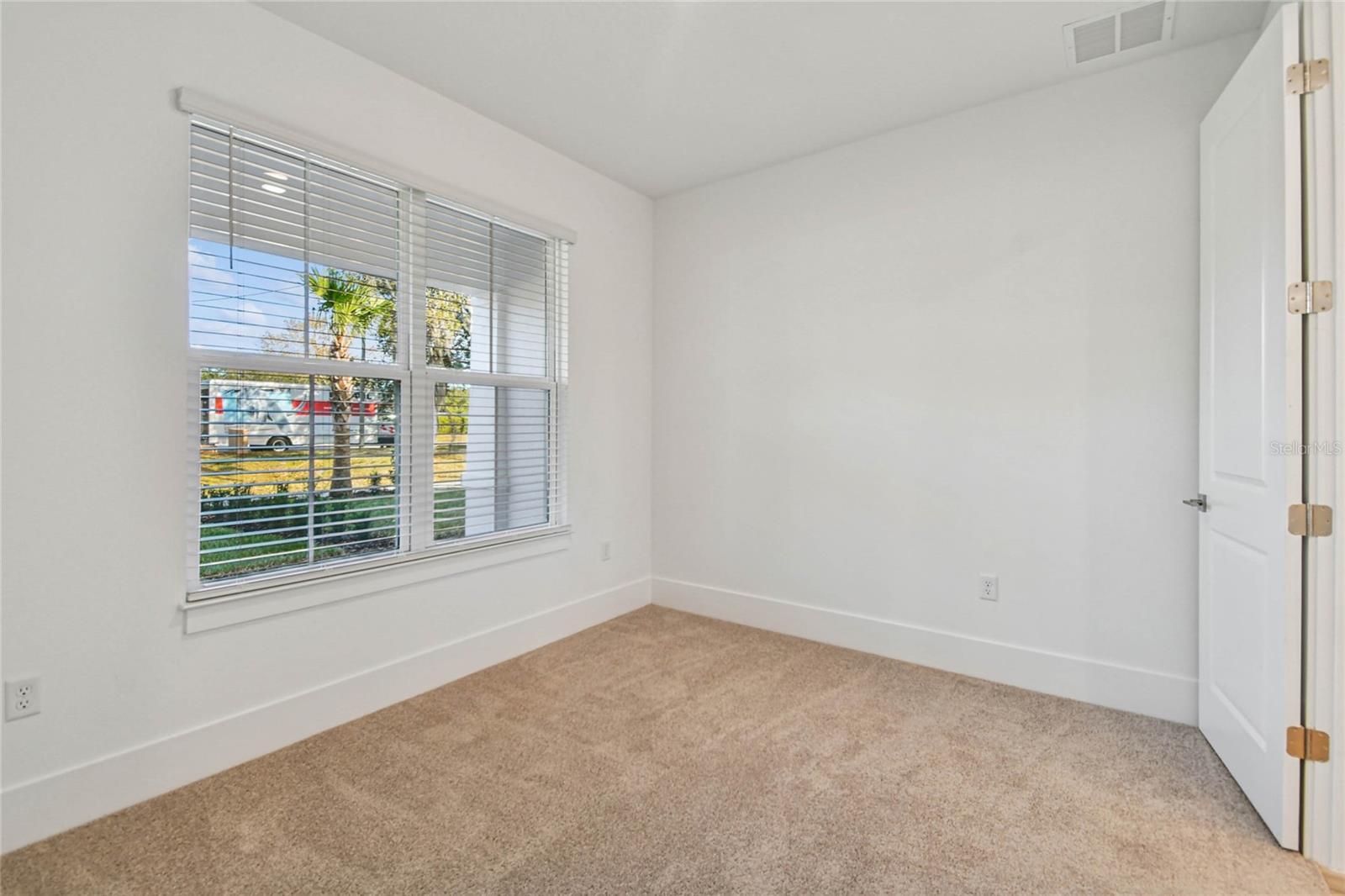 221 Pasquala Property Photo 6