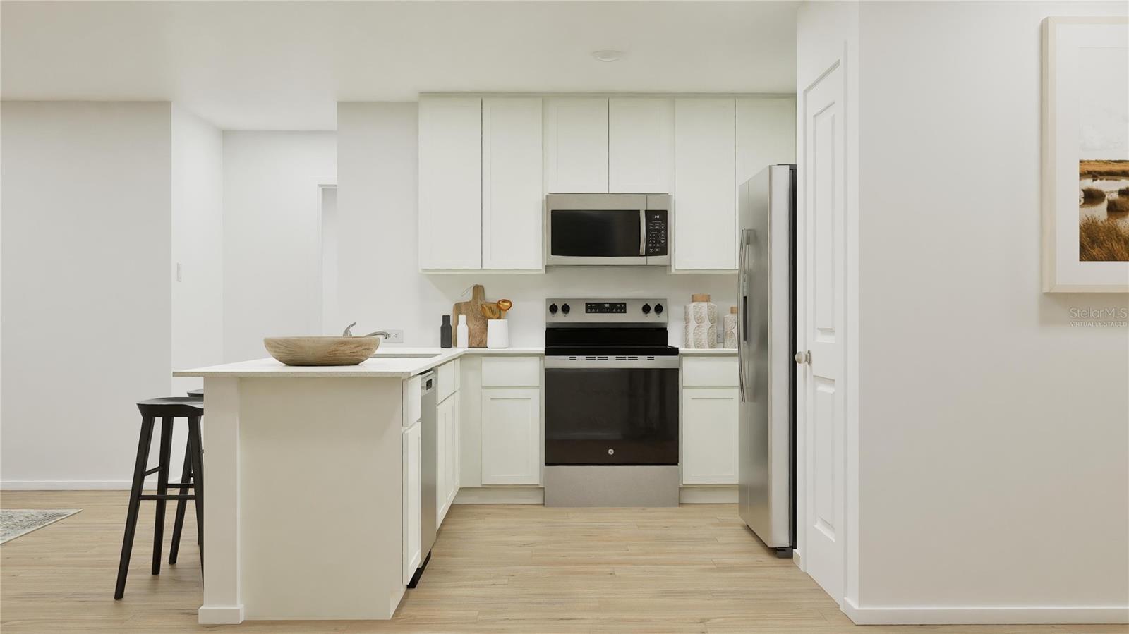 270 Ceramic Ln Property Photo 3