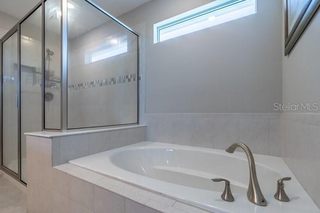 42982 Parkside Ct Property Photo 35