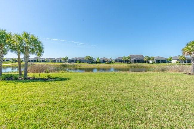 42982 Parkside Ct Property Photo 40