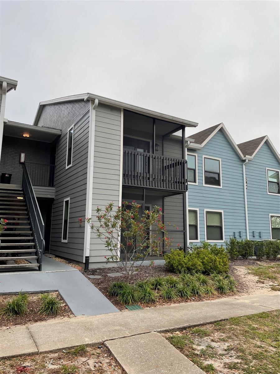 3764 IDLEBROOK CIR #204 Property Photo 1