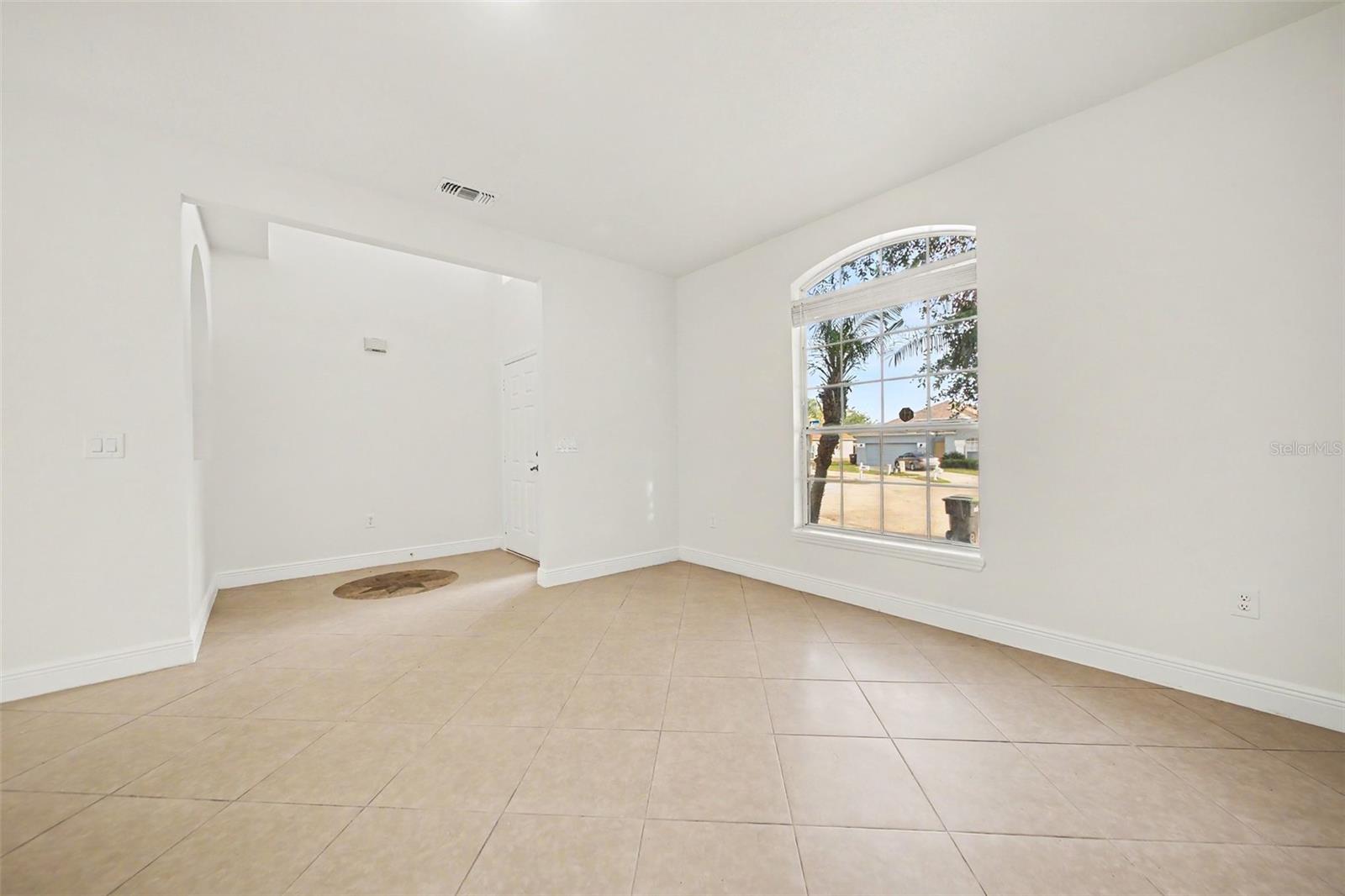 7750 Beridale Ct Property Photo 4
