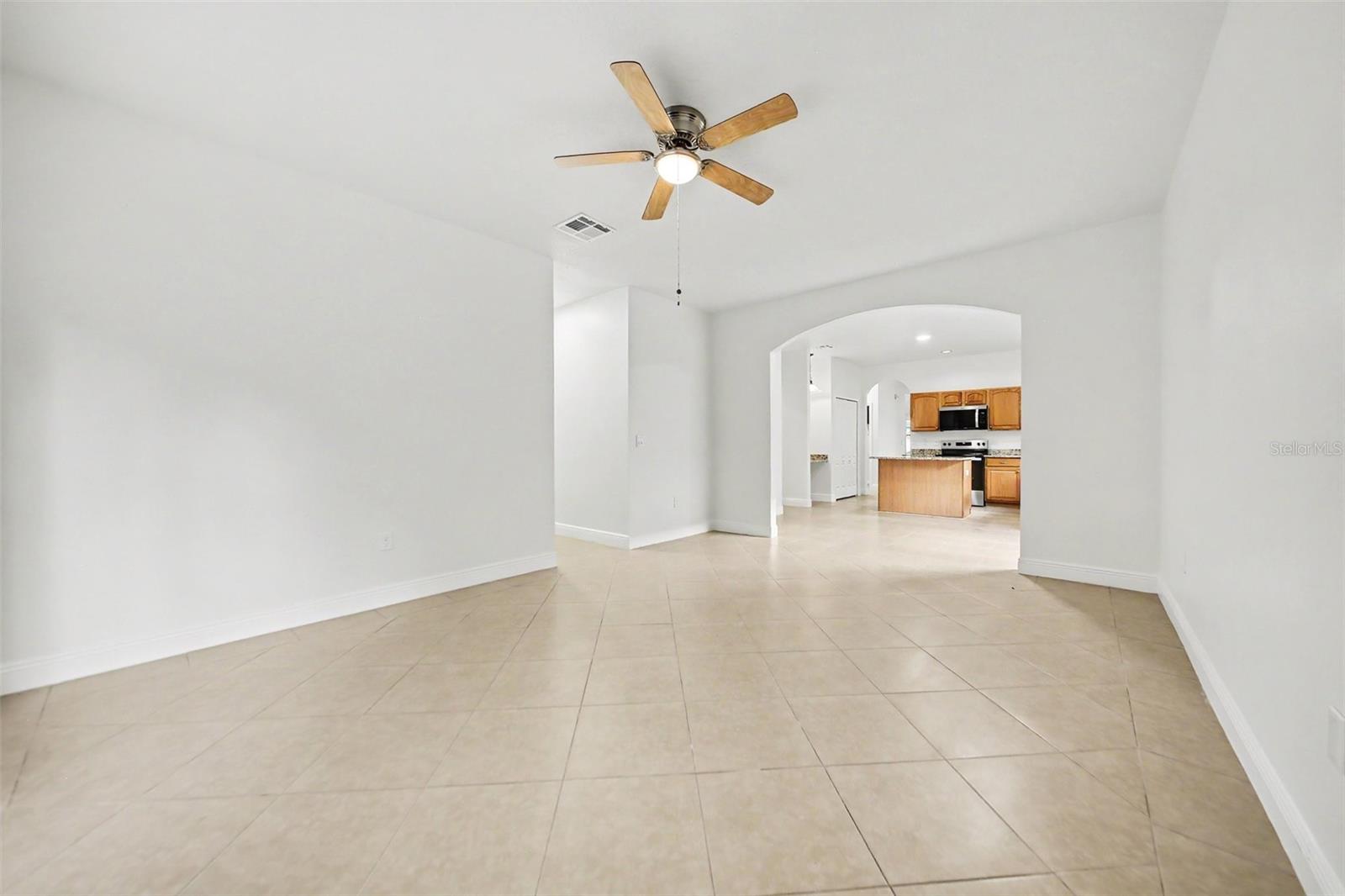 7750 Beridale Ct Property Photo 8
