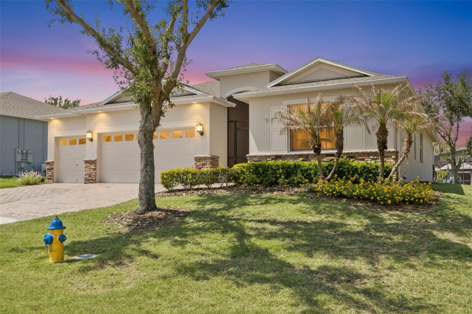2892 Sandy Cay St Property Photo