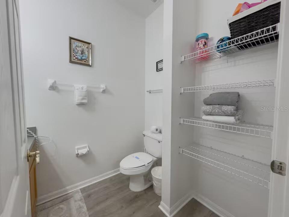 910 Park Terrace Cir Property Photo 22