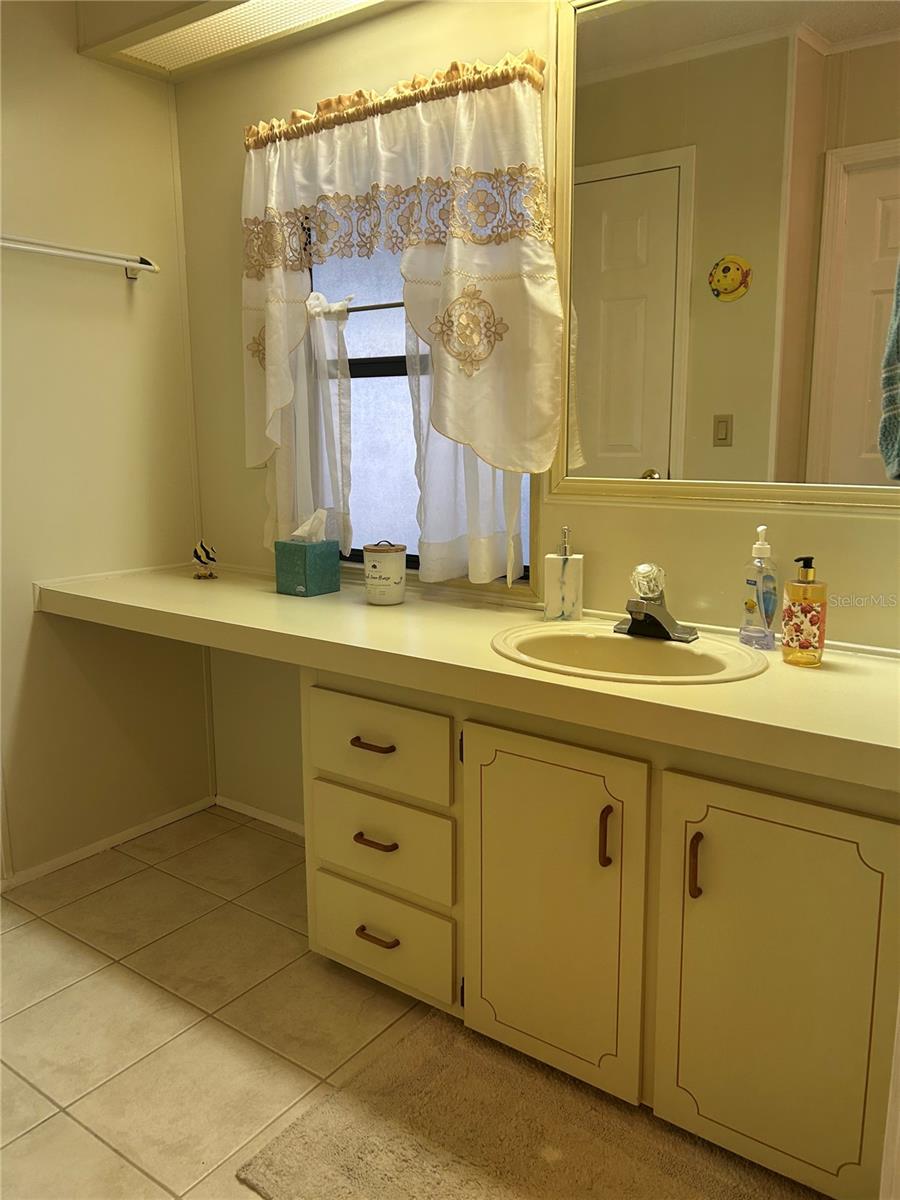 252 Rita Bee Ave Property Photo 18