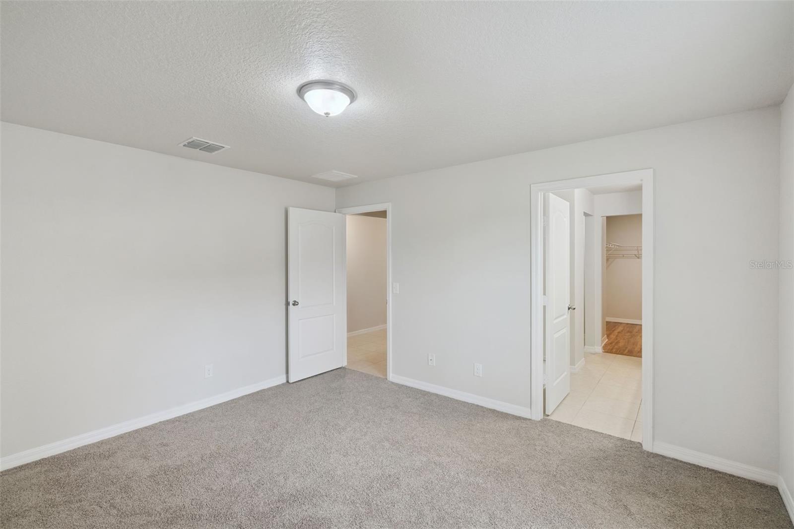 2414 Caspian Dr Property Photo 16