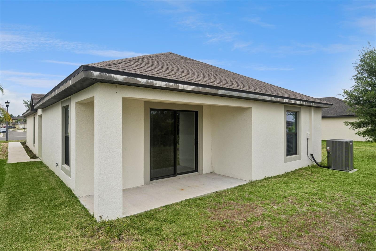 2414 Caspian Dr Property Photo 23