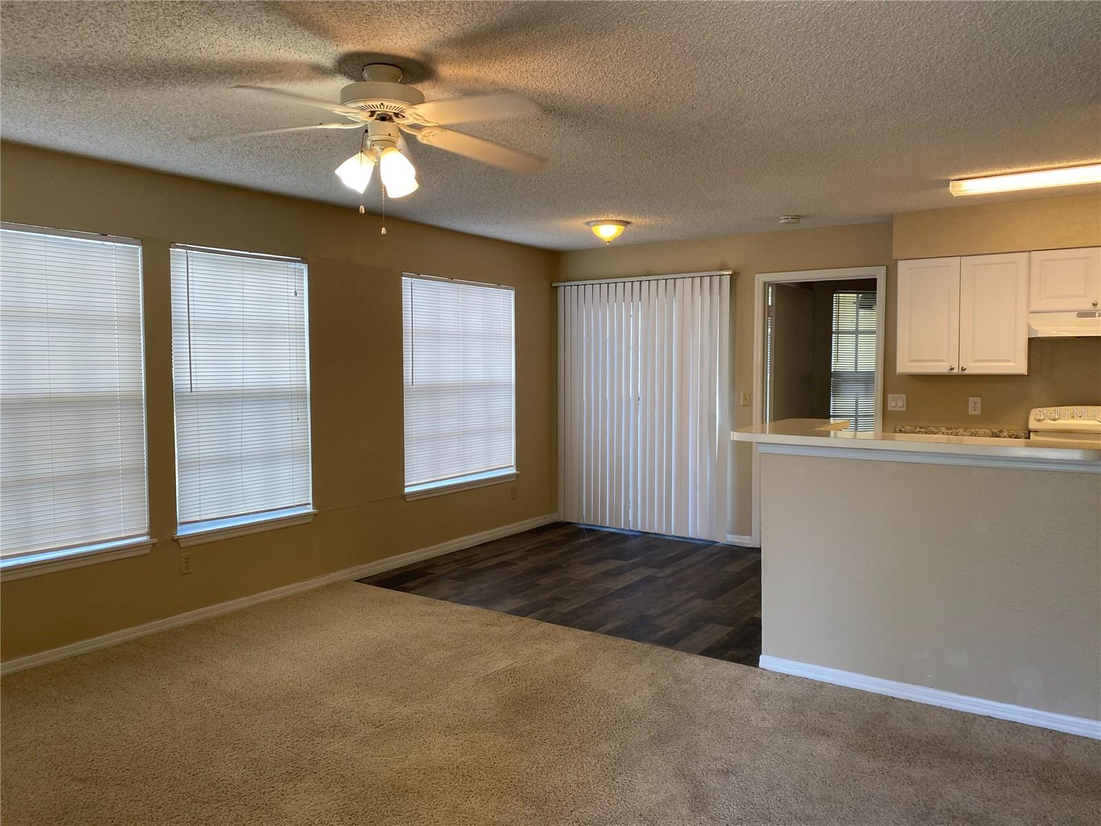 1057 S Hiawassee Rd #1912 Property Photo 4