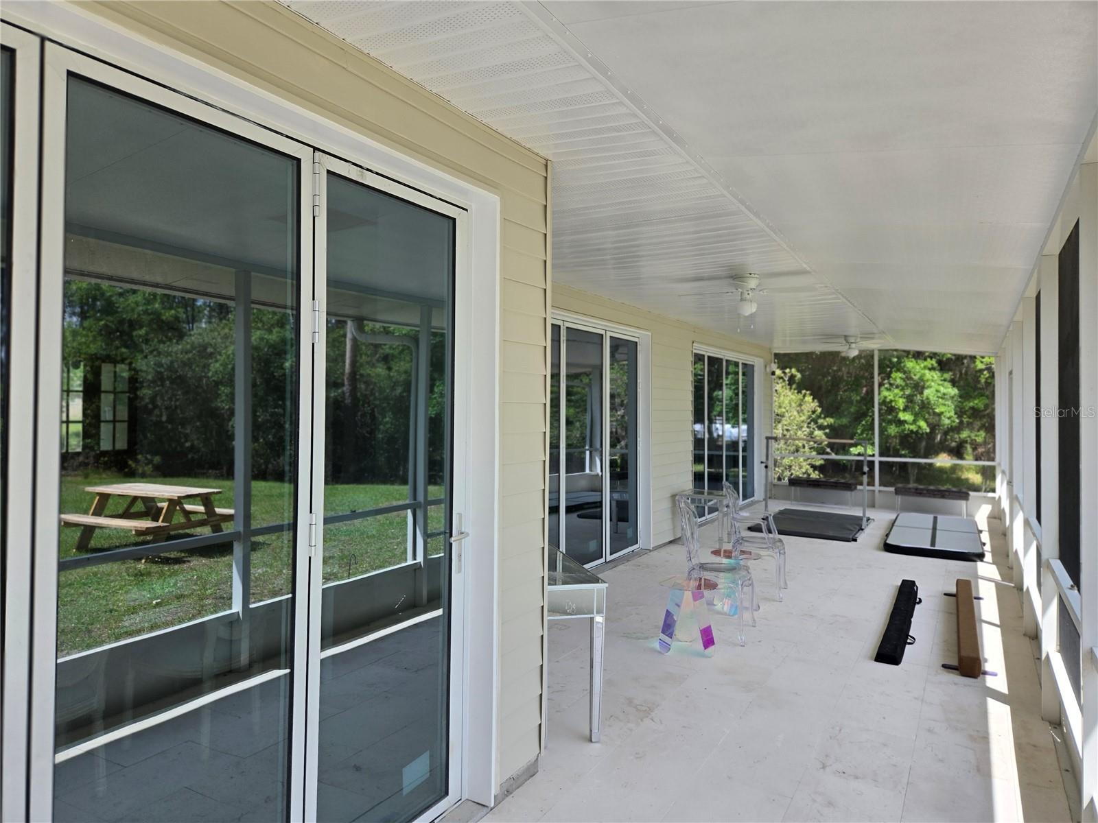 560 Eden Dr Property Photo 15