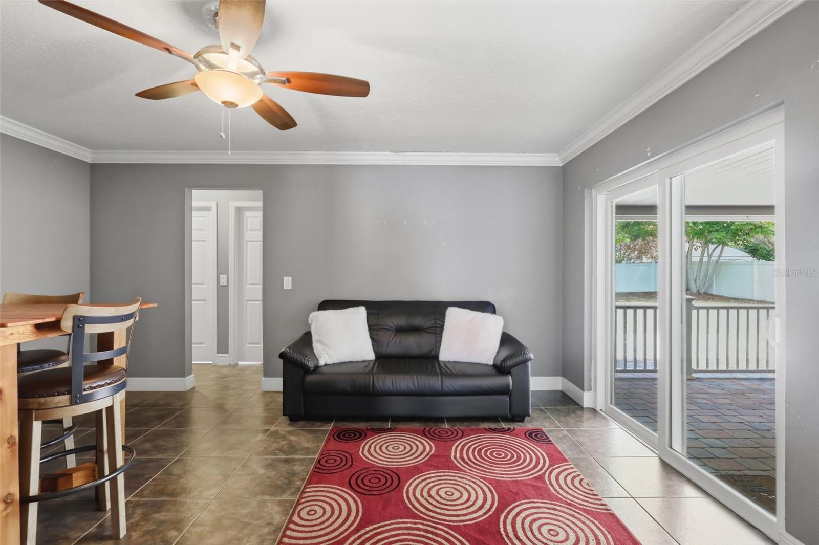 8509 Sandberry Blvd Property Photo 8